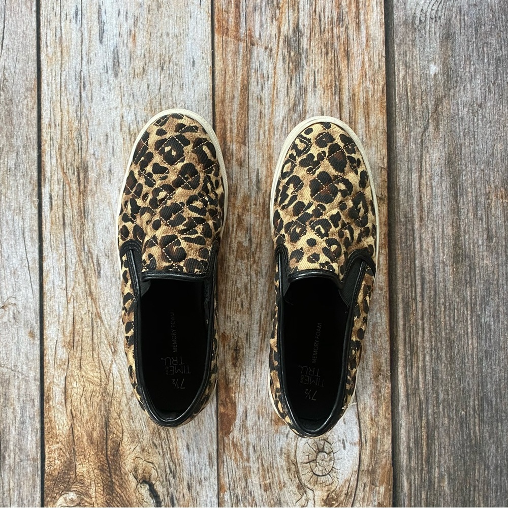 Leopard print slip on sneaker